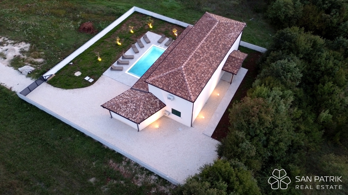 Casa moderna con piscina in ambiente naturale nel centro dell'Istria
