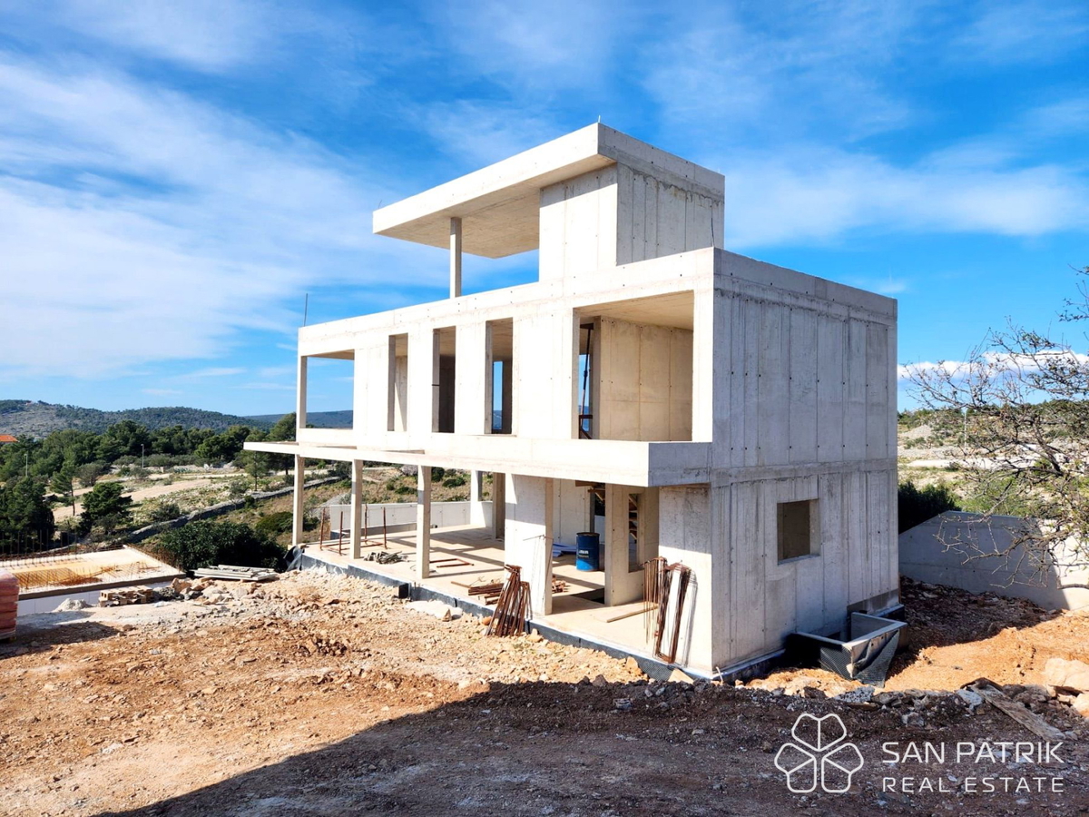 Villa moderna con vista mare con piscina a Brač - 300 m dal mare