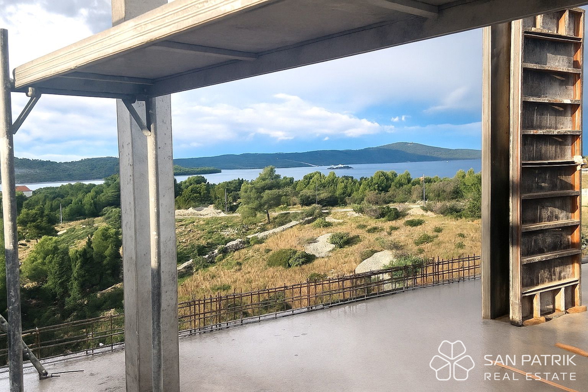 Villa moderna con vista mare con piscina a Brač - 300 m dal mare