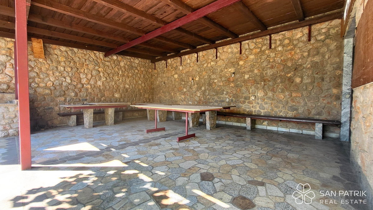 Casa ideale per attività turistica nei dintorni di Novi Vinodolski