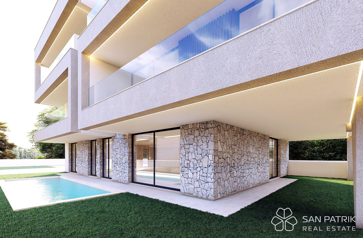 Kožino - Zadar: attico moderno (207m2), 250m dal mare, piscina