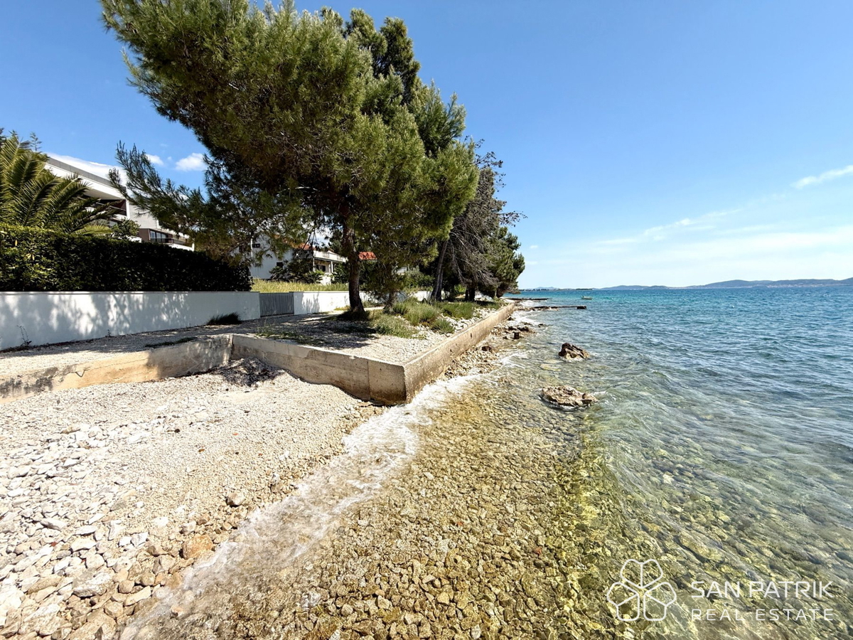 Kožino - Zadar: attico moderno (207m2), 250m dal mare, piscina