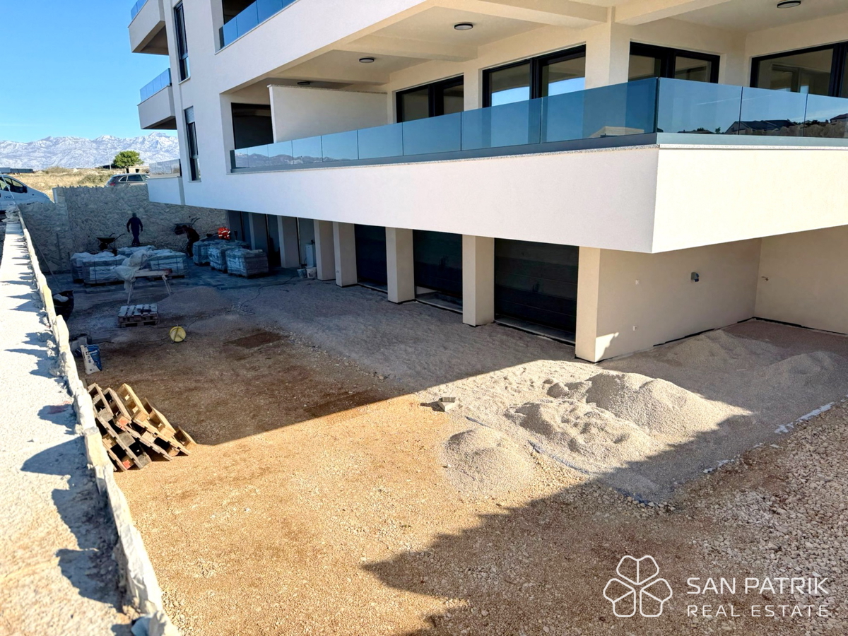 Appartamento moderno (52 m2) a Povljani – acquisto intelligente a Pag, a 300 m dal mare!