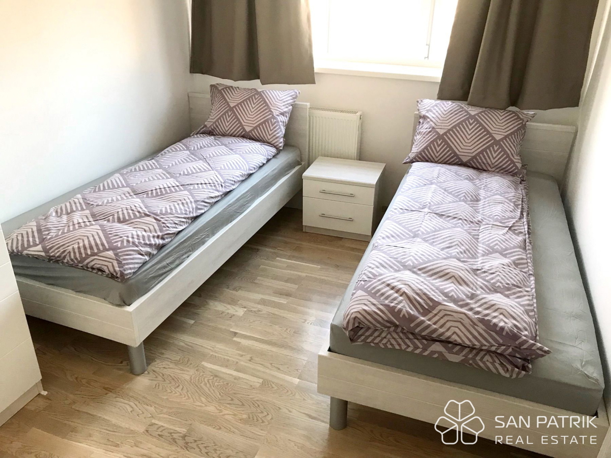 Centro - Amruševa: Appartamento trilocale con ufficio (107,87 m2) con terrazza e vista