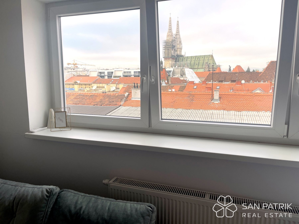 Centro - Amruševa: Appartamento trilocale con ufficio (107,87 m2) con terrazza e vista