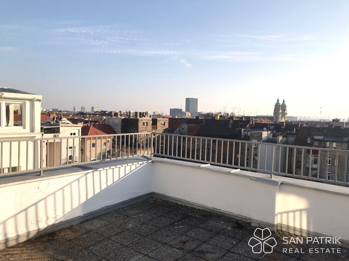 Centro - Amruševa: Appartamento trilocale con ufficio (107,87 m2) con terrazza e vista