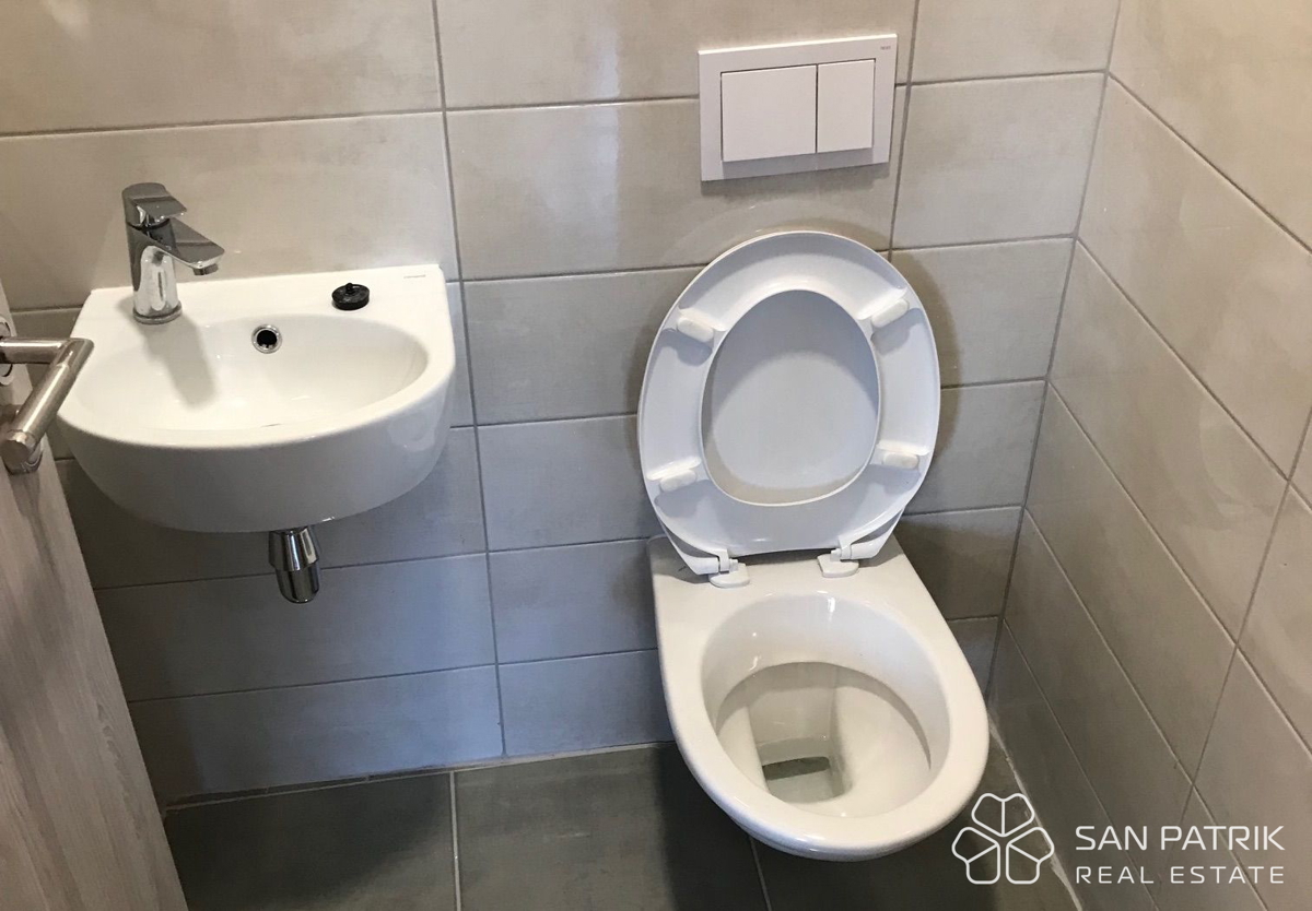 Centro - Amruševa: Appartamento trilocale con ufficio (107,87 m2) con terrazza e vista