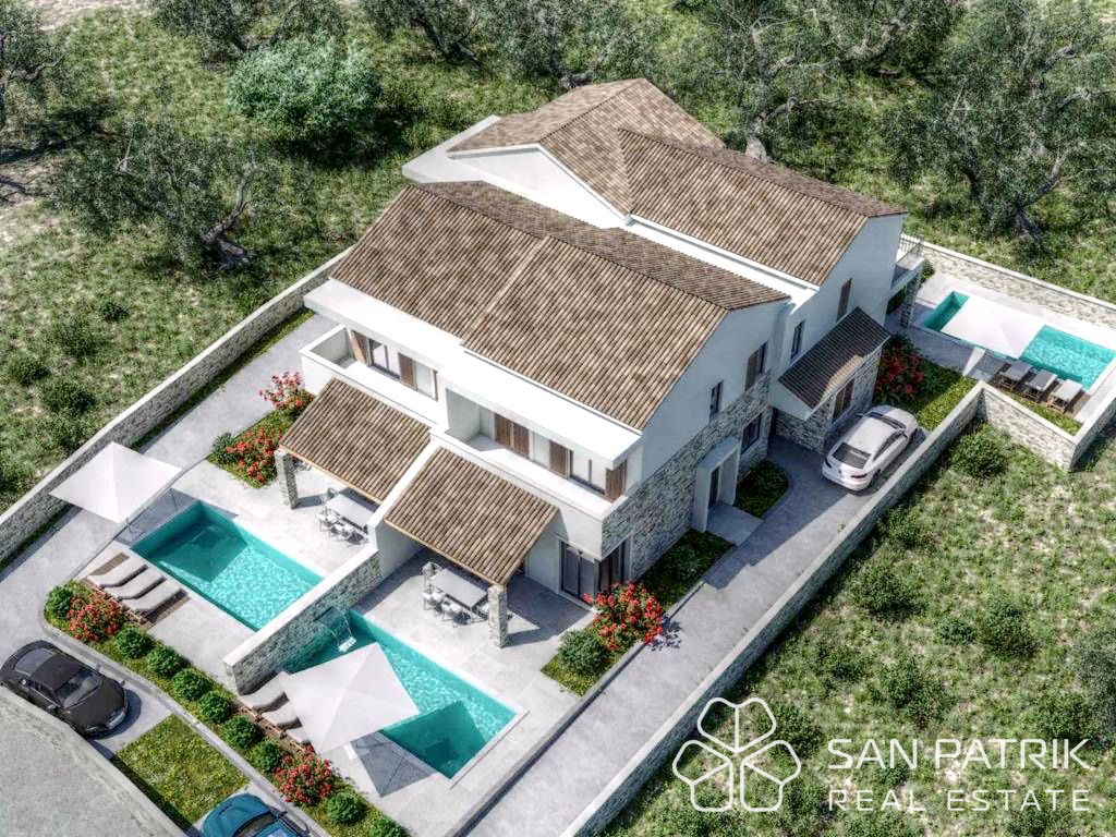 NUOVA COSTRUZIONE CON PISCINA – APPARTAMENTO SU DUE LIVELLI A MURTER