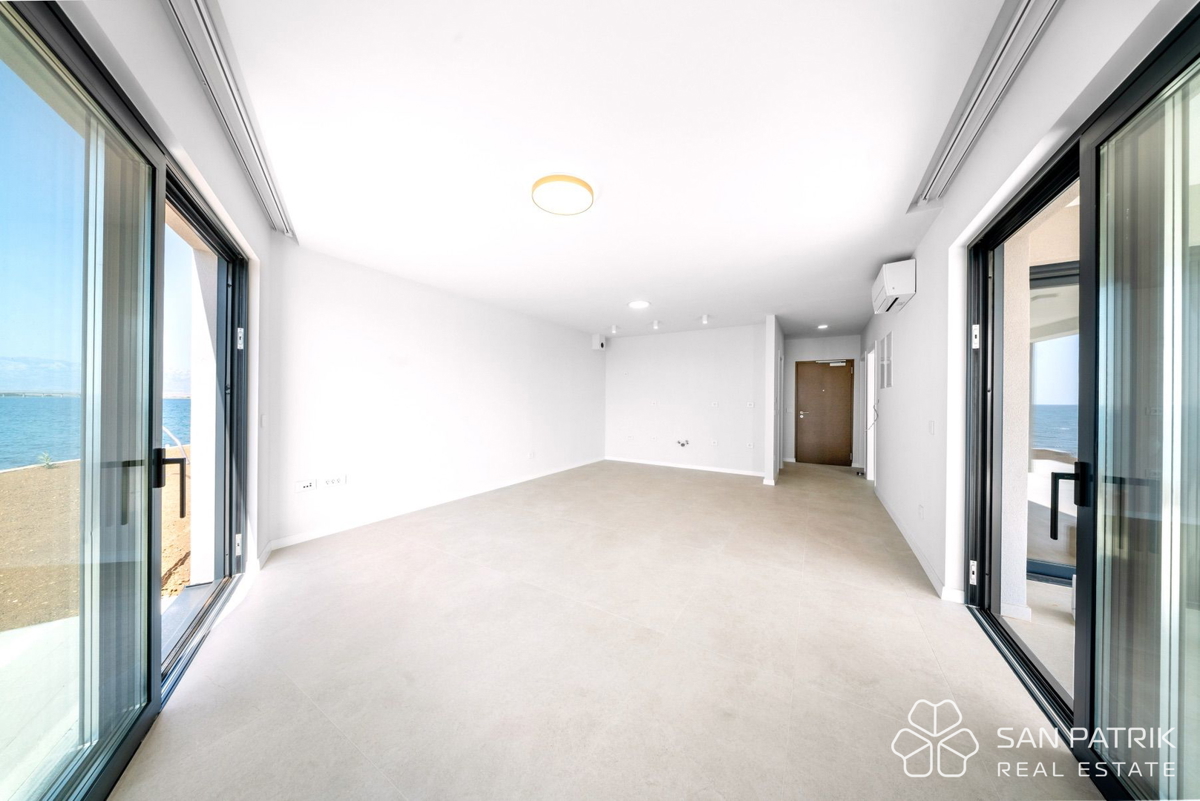 Privlaka Seafront Residences – appartamento moderno (69 m2) in prima fila sul mare