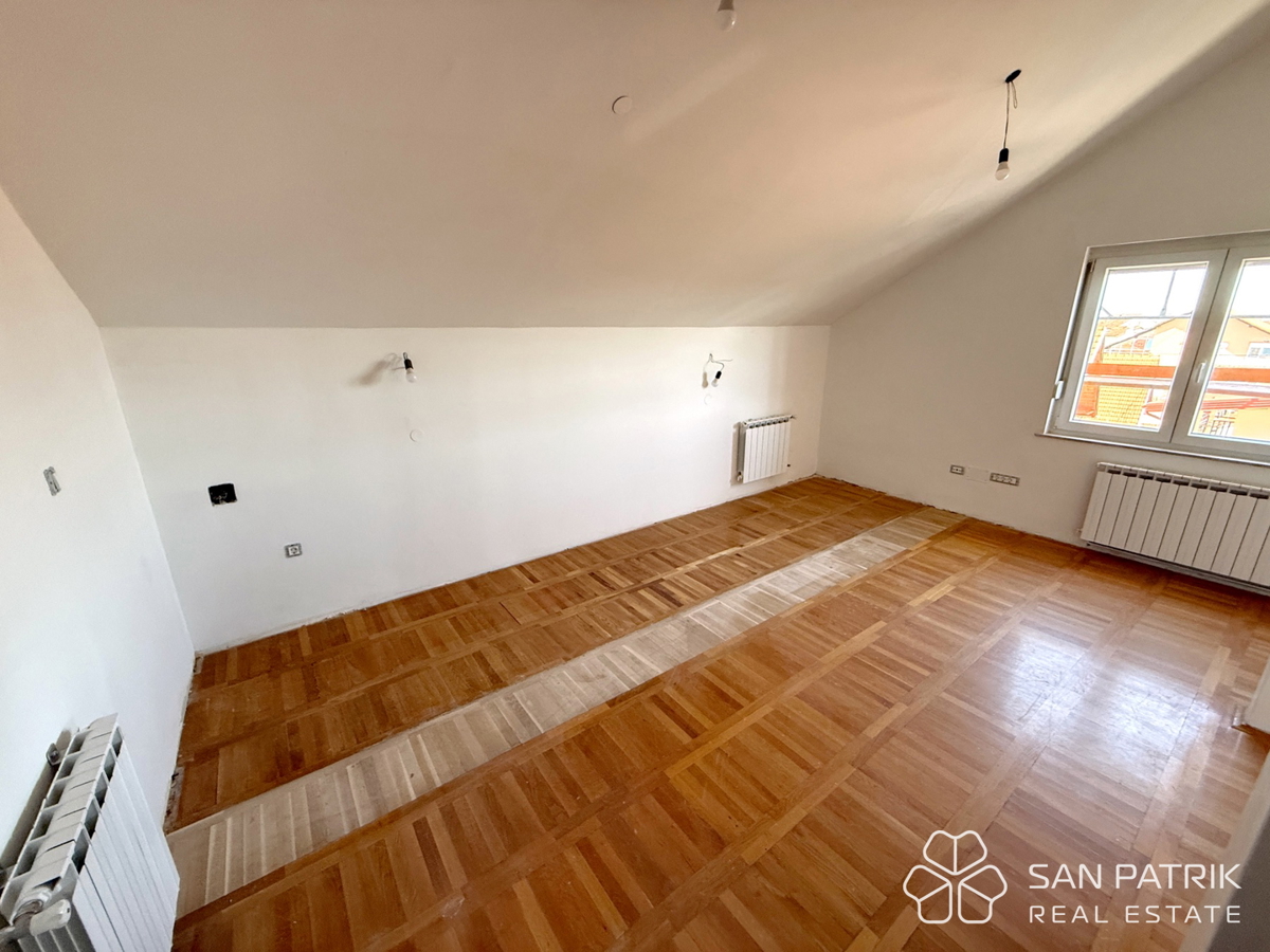 Appartamento trilocale ristrutturato vicino al capolinea Dubec – Novo Brestje