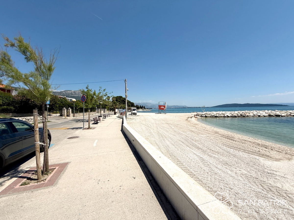 AUTENTICA VILLA DALMATICA – FUSIONE DI TRADIZIONE E TECNOLOGIA MODERNA