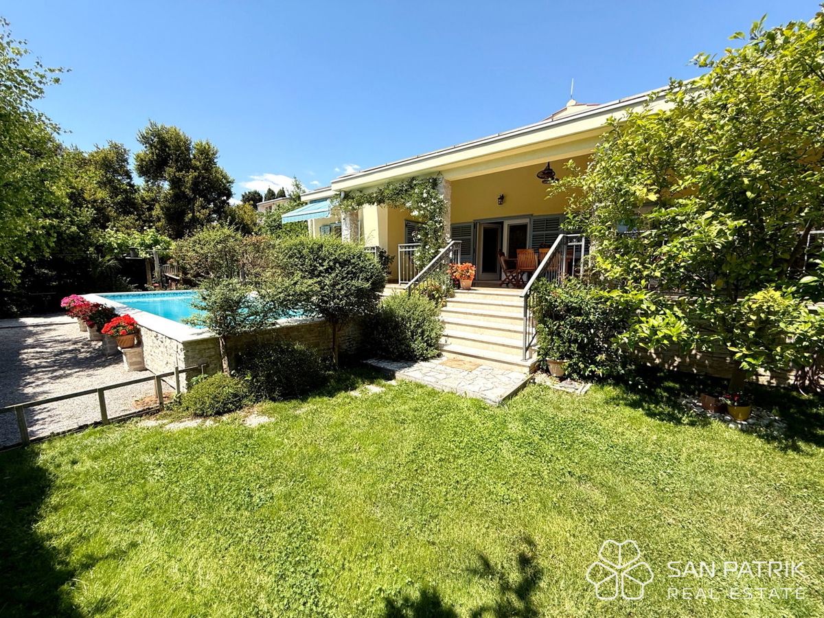 AUTENTICA VILLA DALMATICA – FUSIONE DI TRADIZIONE E TECNOLOGIA MODERNA