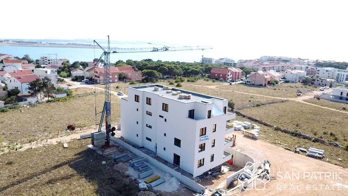 Appartamento moderno (52 m2) a Povljani – acquisto intelligente a Pag, a 300 m dal mare!