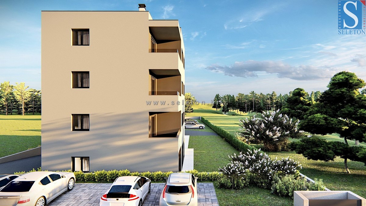 Poreč-Parenzo - appartamento di 66 m2, 2° piano, vista mare, ASCENSORE, 2 posti auto