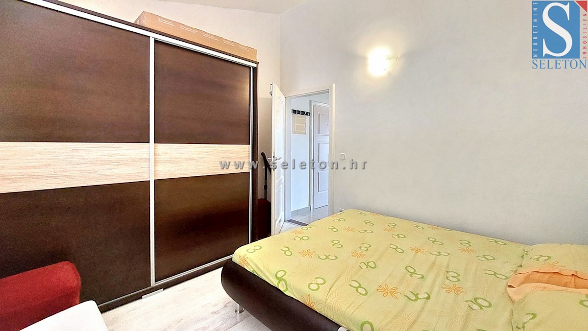 Appartamento ammobiliato di 45 m2 nelle vicinanze di Poreč-Parenzo, 2 camere da letto