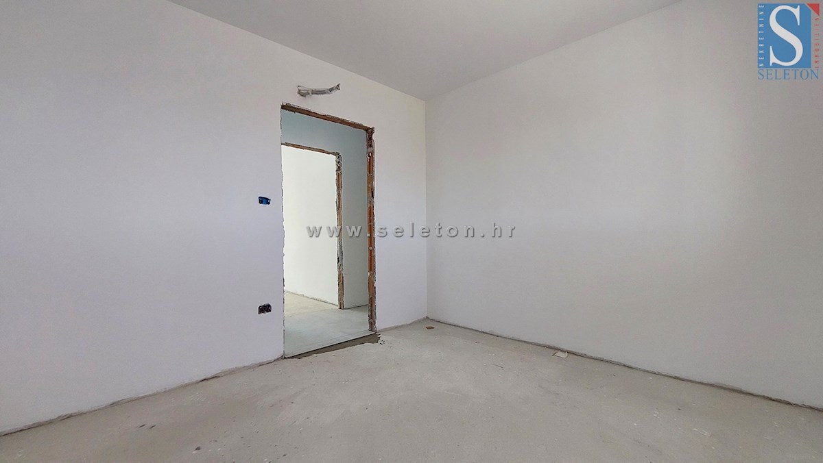 Nuovo appartamento di 67 m2 con vista mare, ASCENSORE, 2 posti auto