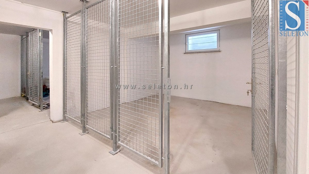 Nuovo appartamento nelle vicinanze di Poreč-Parenzo di 72 m2 con giardino di 170 m2