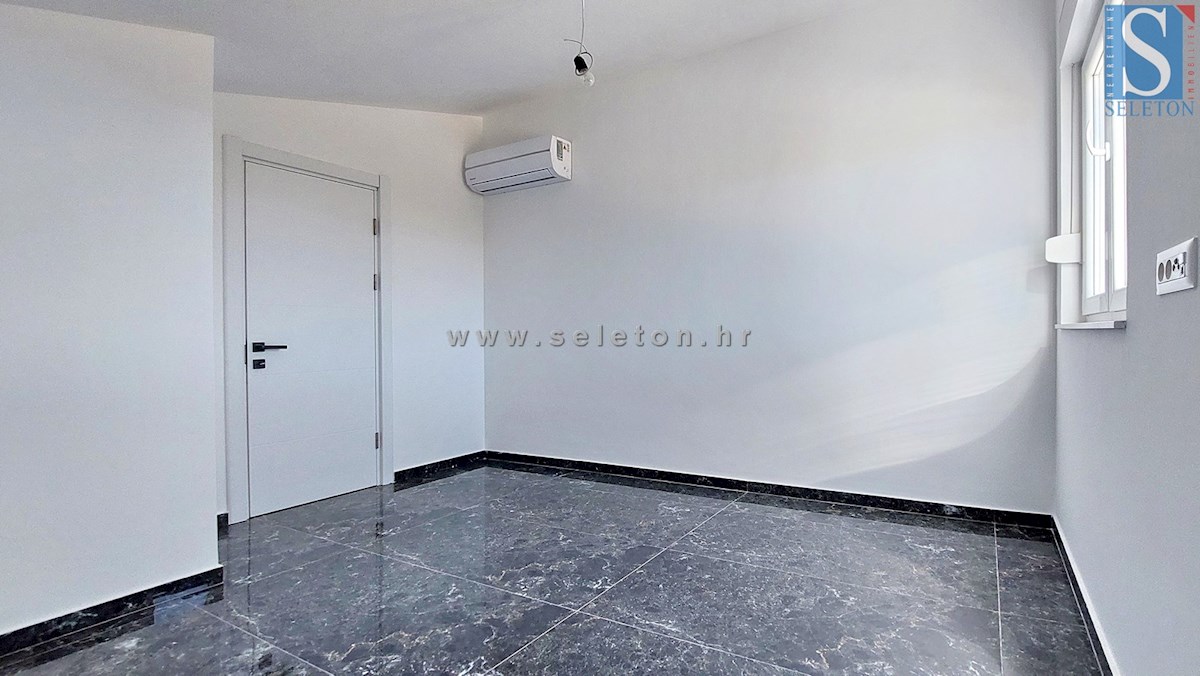 Istria, Poreč - dintorni, nuovo appartamento di 110 m2