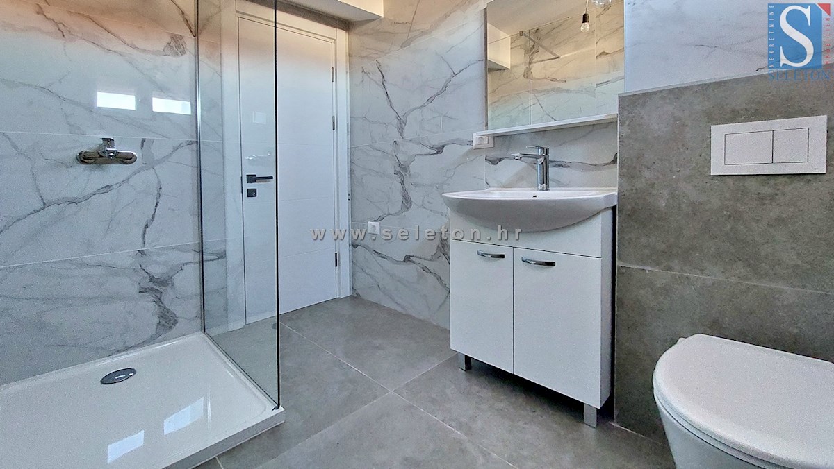 Istria, Poreč - dintorni, nuovo appartamento di 110 m2