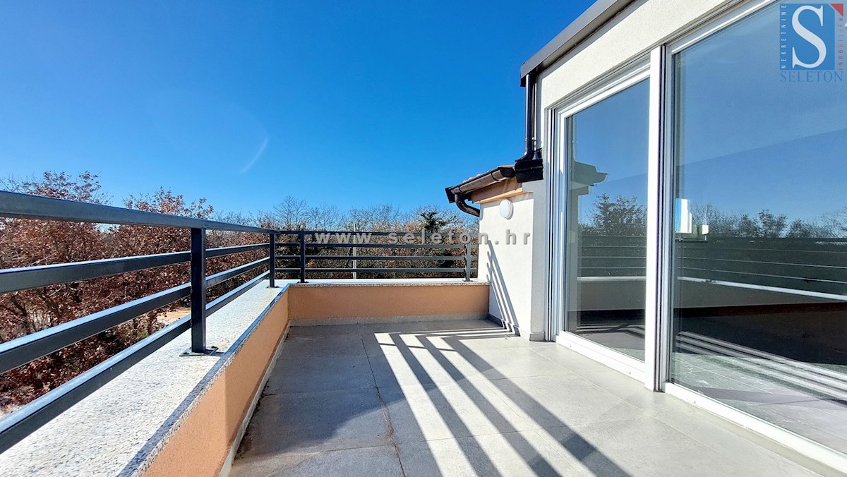 Istria, Poreč - dintorni, nuovo appartamento di 110 m2