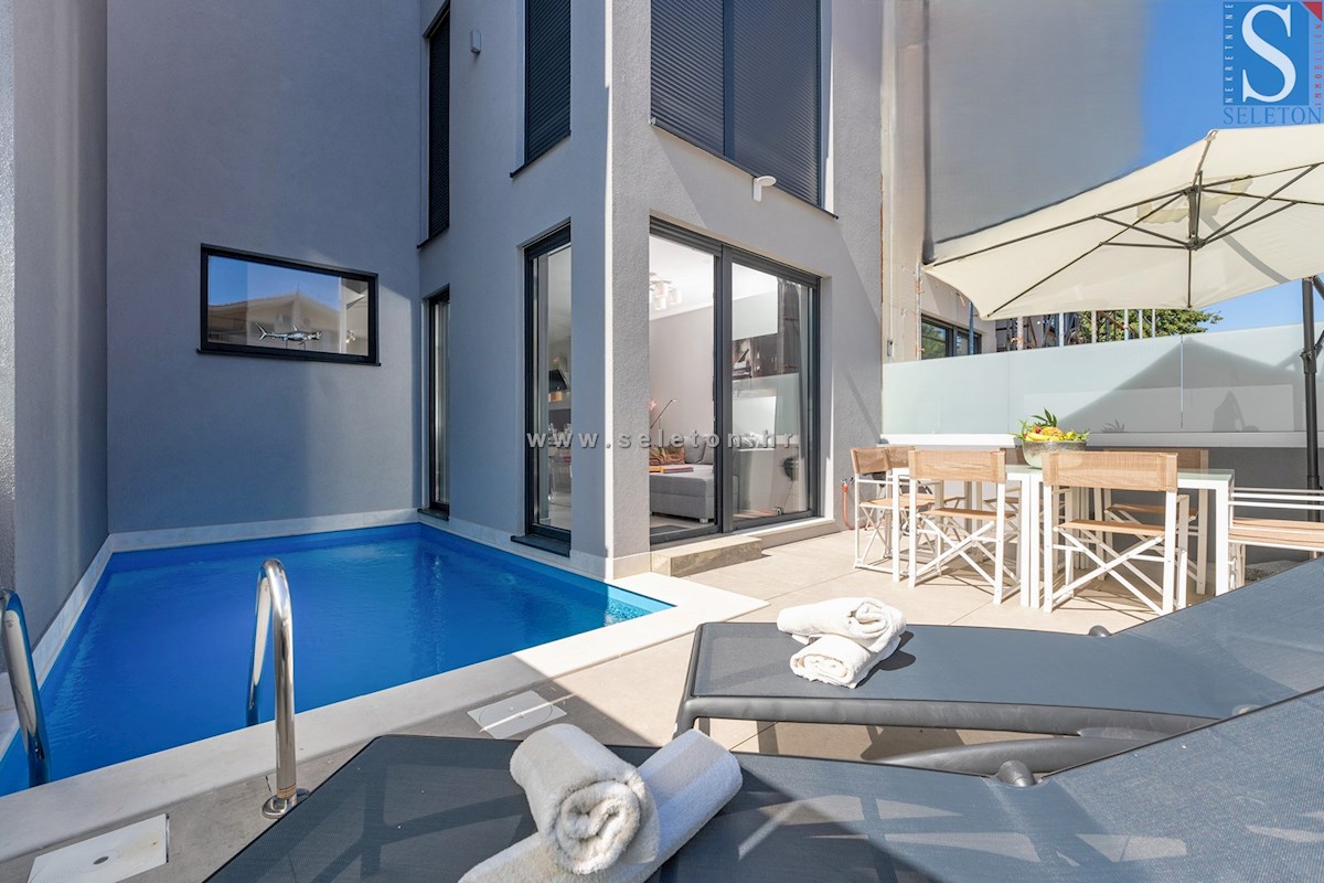 Casa a schiera di 114 m2 con piscina