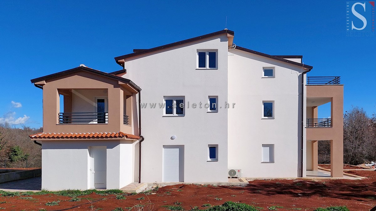 Istria, Poreč - dintorni, nuovo appartamento di 110 m2