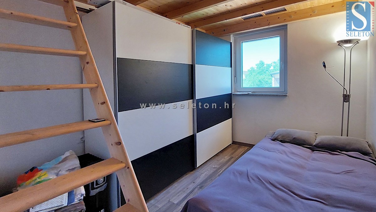 Poreč - Funtana, appartamento arredato su due piani di 76 m2