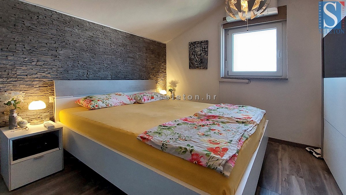 Poreč - Funtana, appartamento arredato su due piani di 76 m2