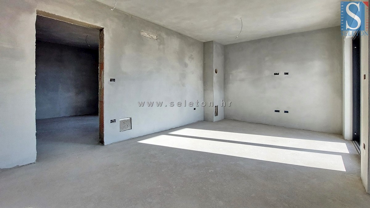 Poreč-Parenzo, nuovo appartamento di 73 m2, 1° piano - in costruzione