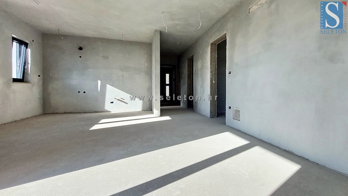 Poreč-Parenzo, nuovo appartamento di 73 m2, 1° piano - in costruzione