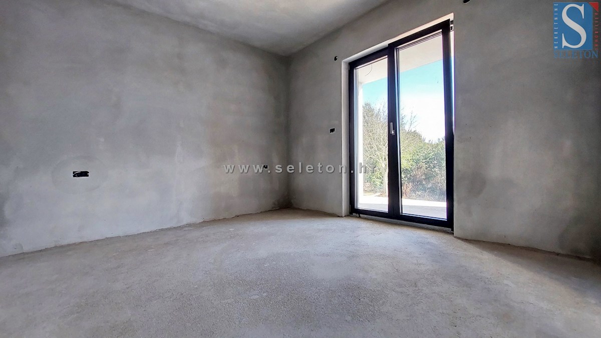 Poreč-Parenzo, nuovo appartamento di 73 m2, 1° piano - in costruzione