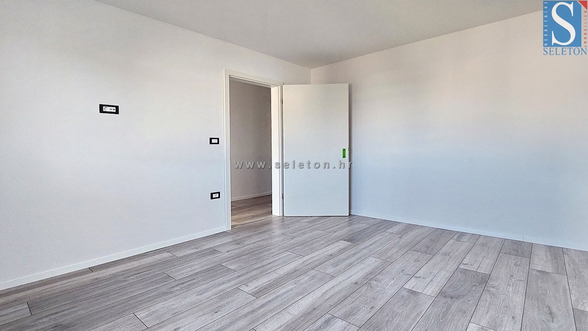 Istria, Poreč-Parenzo, nuovo appartamento di 65 m2 nelle vicinanze