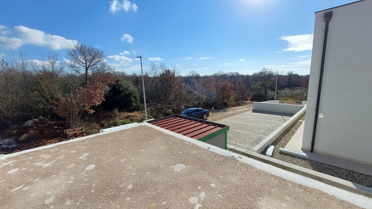 Istria, Poreč-Parenzo, nuovo appartamento di 73 m2, 1° piano - in costruzione