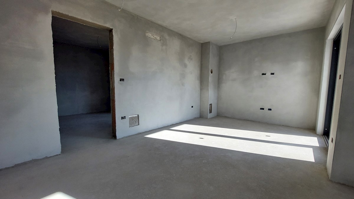 Istria, Poreč-Parenzo, nuovo appartamento di 73 m2, 1° piano - in costruzione