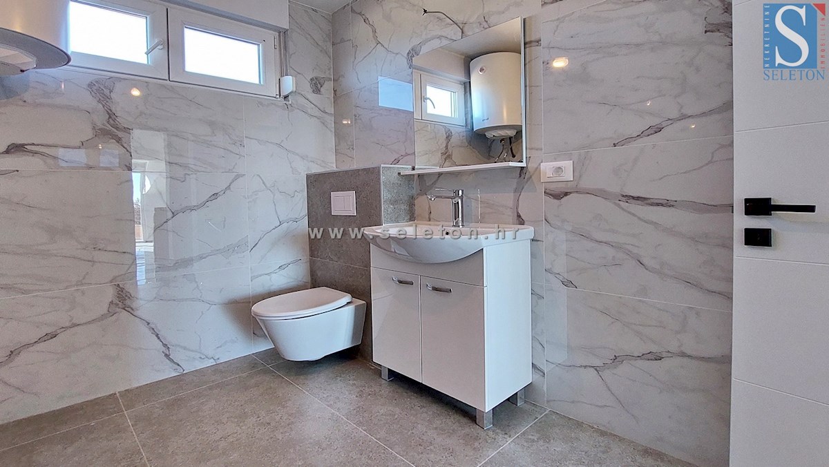 Istria, Poreč - dintorni, nuovo appartamento di 110 m2