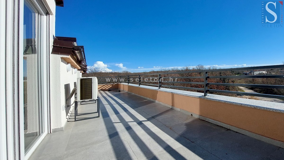 Istria, Poreč - dintorni, nuovo appartamento di 110 m2