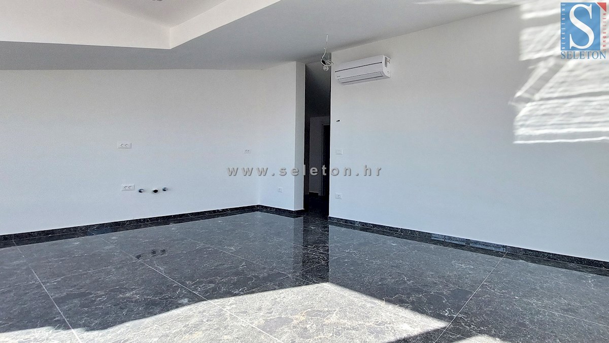 Istria, Poreč - dintorni, nuovo appartamento di 110 m2