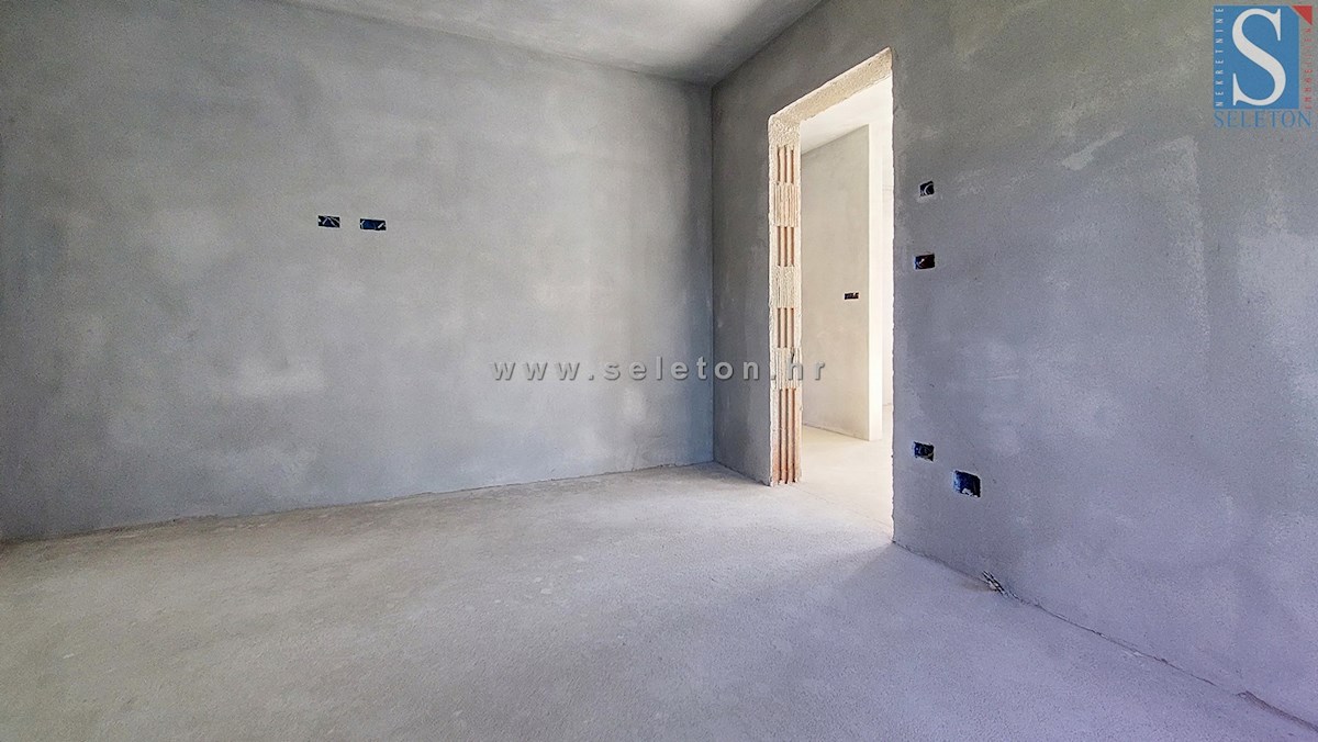Nuovo appartamento di 66 m2 a Poreč-Parenzo, 1° piano - in costruzione