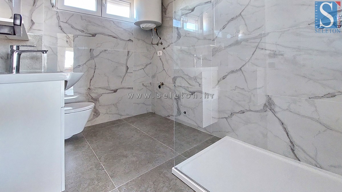 Istria, Poreč - dintorni, nuovo appartamento di 110 m2