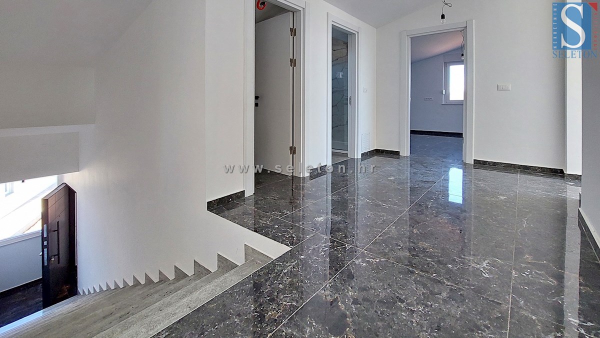 Istria, Poreč - dintorni, nuovo appartamento di 110 m2