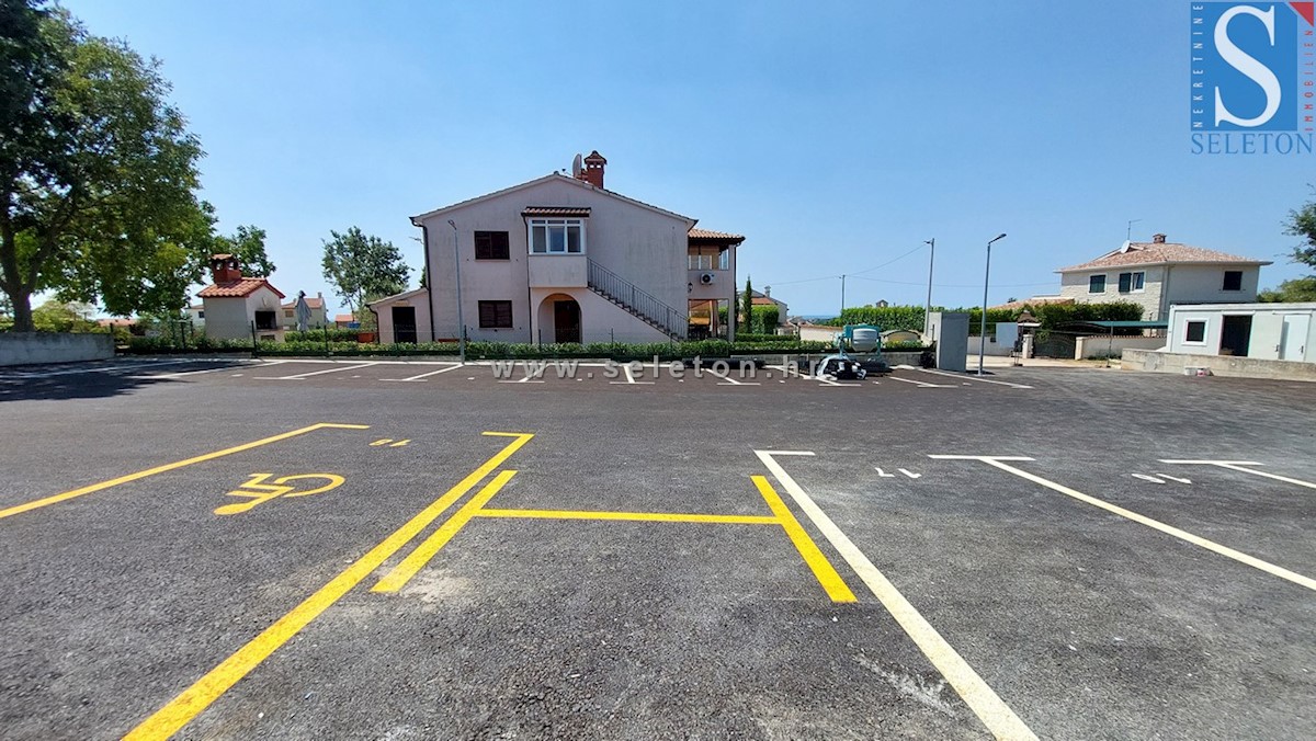 Nuovo Appartamento vicino a Parenzo di 82 m2 con vista mare