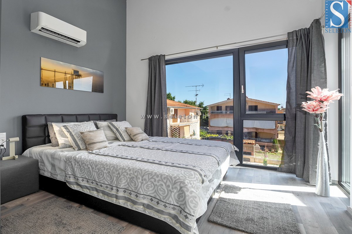 Casa a schiera di 114 m2 con piscina