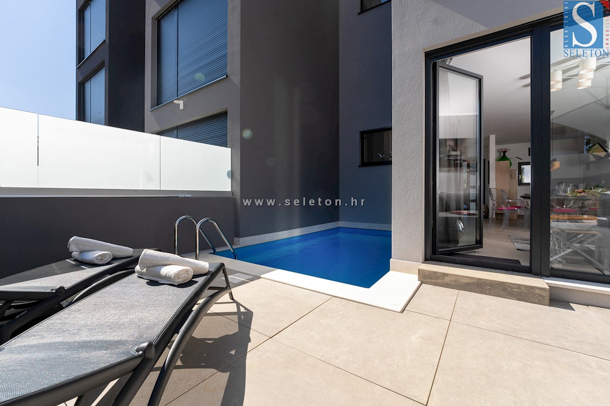 Casa a schiera di 114 m2 con piscina