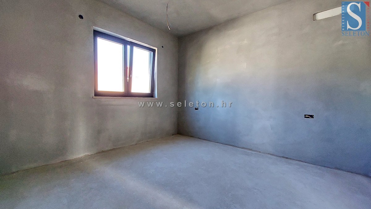 Nuovo appartamento di 66 m2 a Poreč-Parenzo, 1° piano - in costruzione