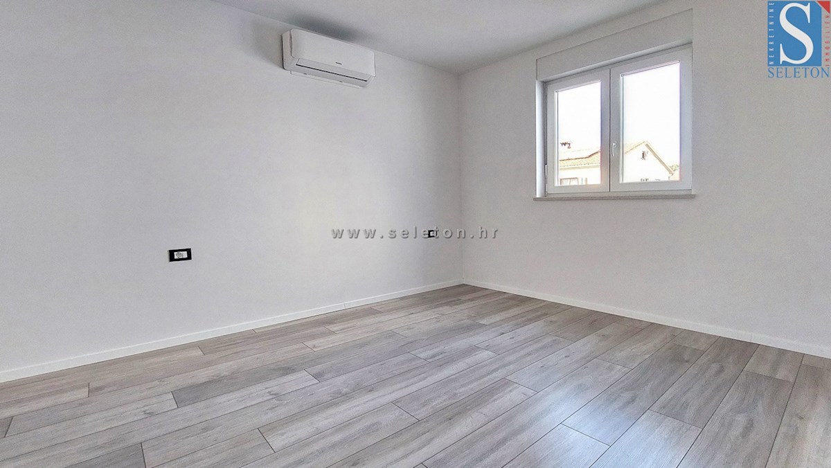 Poreč-Parenzo, nuovo appartamento di 65 m2 nelle vicinanze