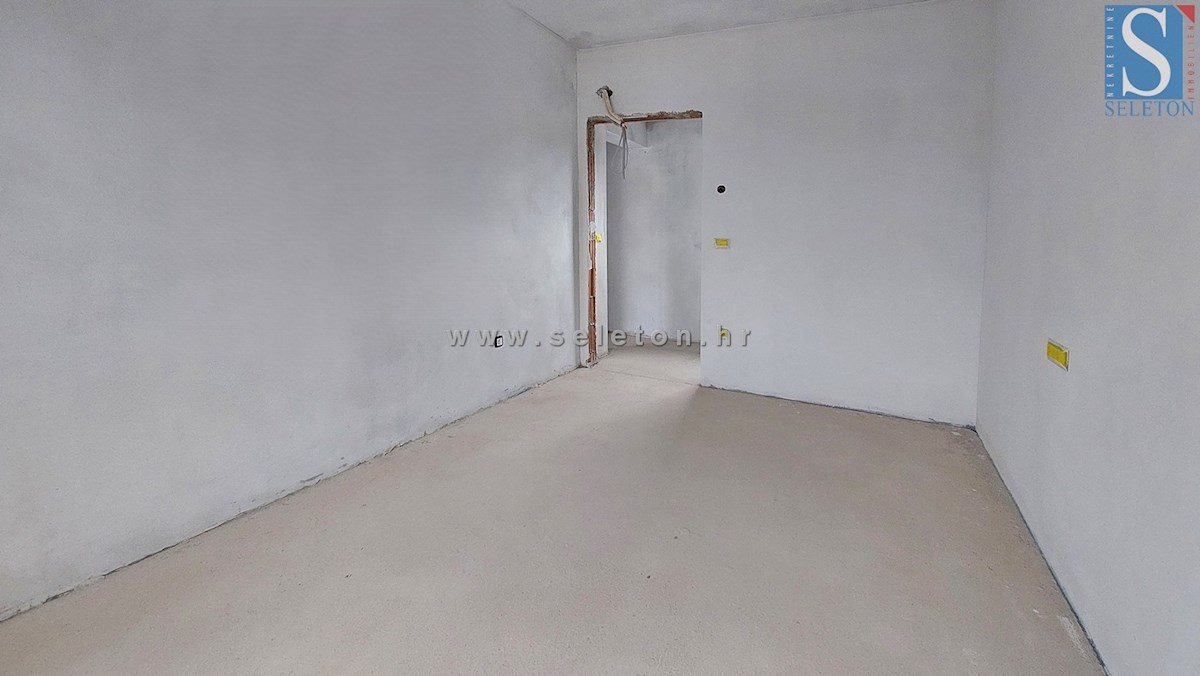 Istria, Poreč-Parenzo, nuovo appartamento di 91 m2, 1° piano, a circa 800 m dal mare (in linea d'aria)