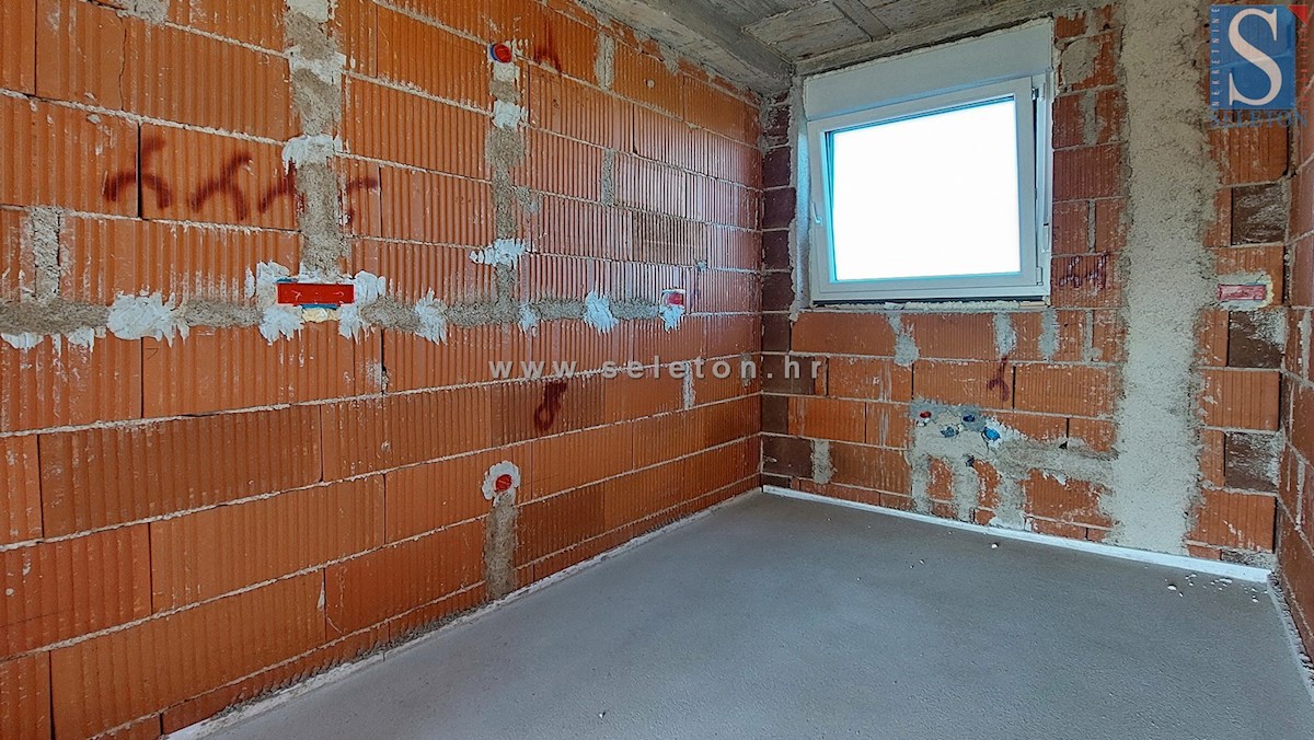 Nuovo appartamento di 67 m2 con vista mare, ASCENSORE, 2 posti auto - in costruzione