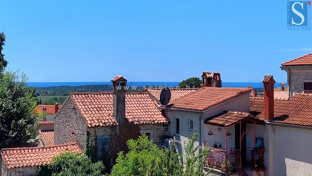 Nuovo appartamento di 67 m2 con vista mare, ASCENSORE, 2 posti auto