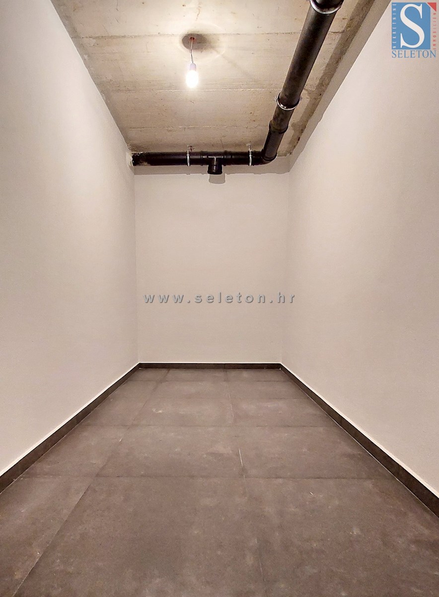 Nuovo appartamento di 67 m2 con vista mare, ASCENSORE, 2 posti auto