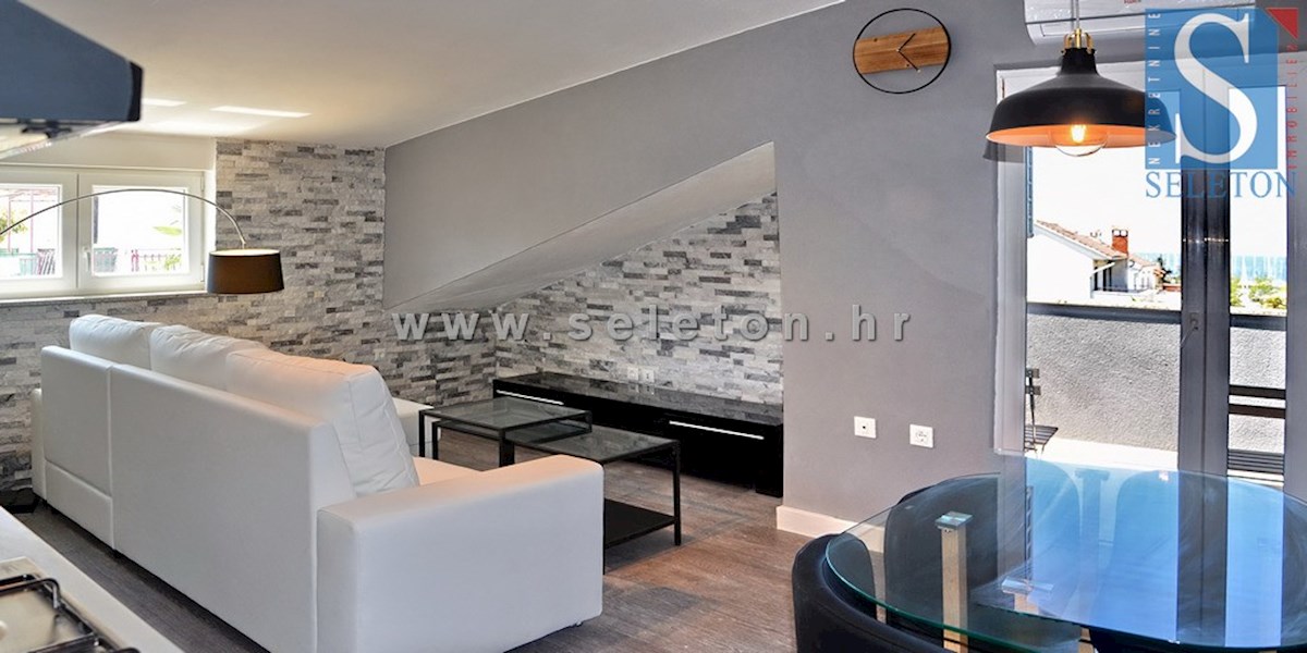 Funtana, appartamento arredato di 41 m2 con vista mare